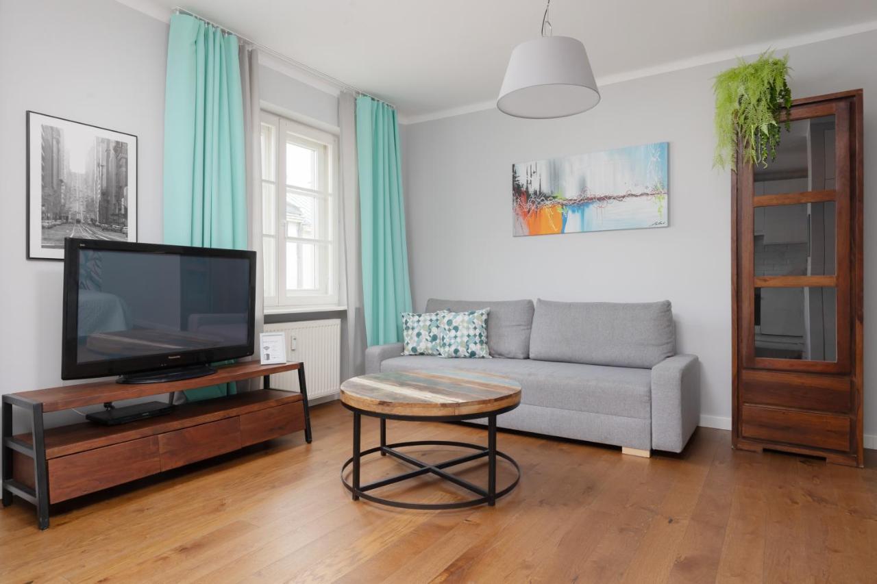City Center Aparthotel Chmielna By Noclegi Renters Warszawa Eksteriør bilde