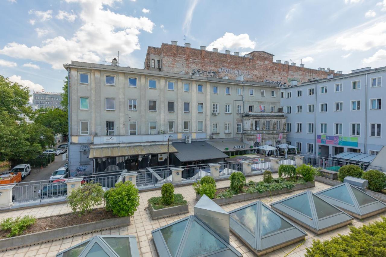 City Center Aparthotel Chmielna By Noclegi Renters Warszawa Eksteriør bilde
