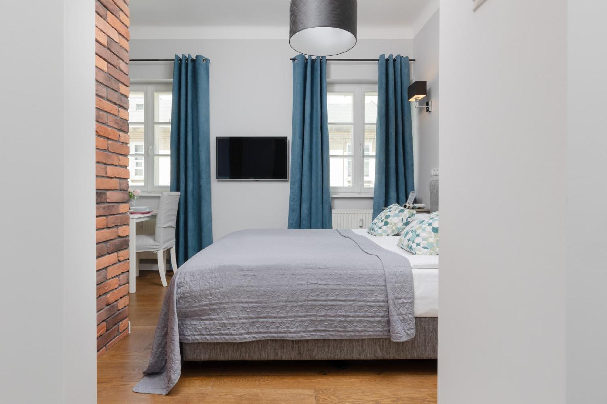 City Center Aparthotel Chmielna By Noclegi Renters Warszawa Eksteriør bilde